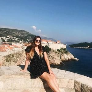 Meet your Posher, Kat